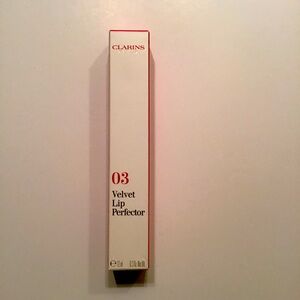 Clarins Velvet Lip Perfector Matte Liquid Lipstick 03 Red Velvet